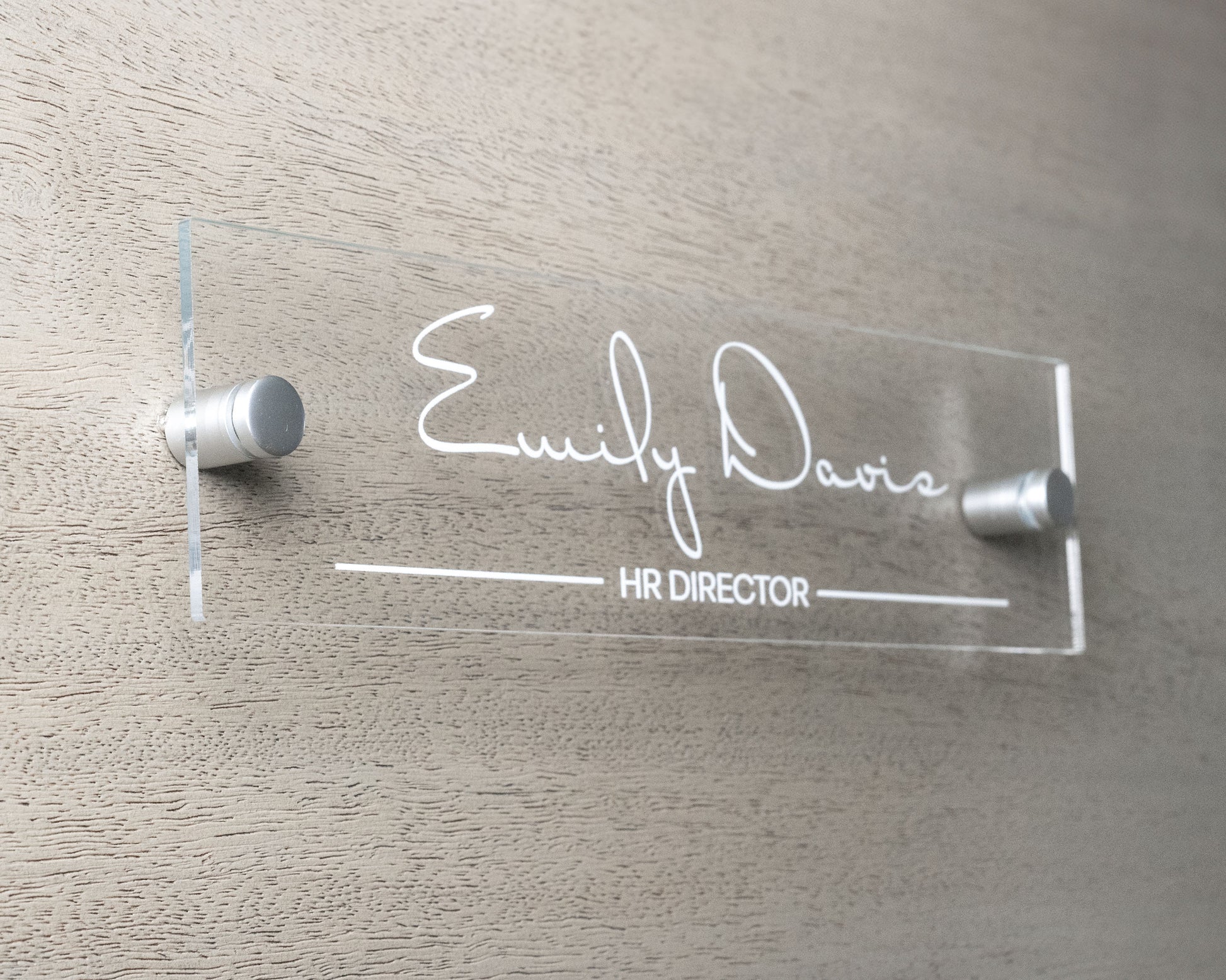 Sign Type: Acrylic Plate, Acrylic Type: Clear, Standoffs Color: Silver, Design: Line 1,Font: 1